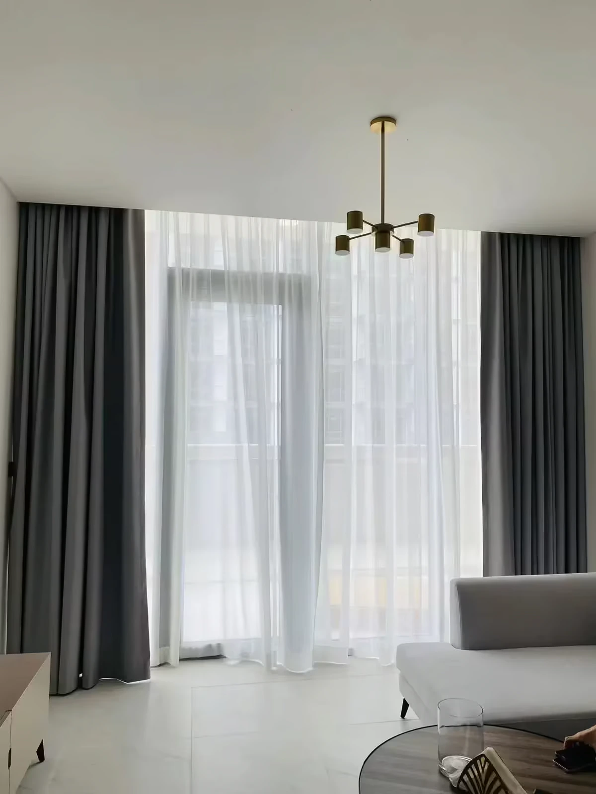 Light Passing Curtain